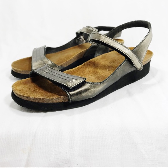 hook loop wedge sandals